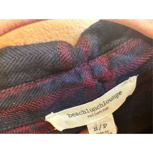 Beach Lunch Lounge Anthropologie Blue and Red Button Down Flannel Size Small - Picture 2 of 5